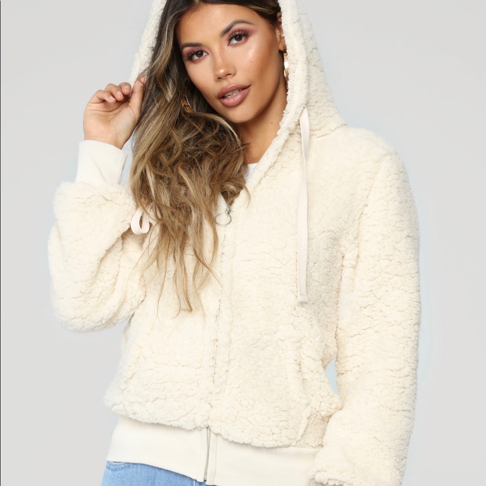 Cream colored fluffy jacket. "His bear jacket-Khaki"